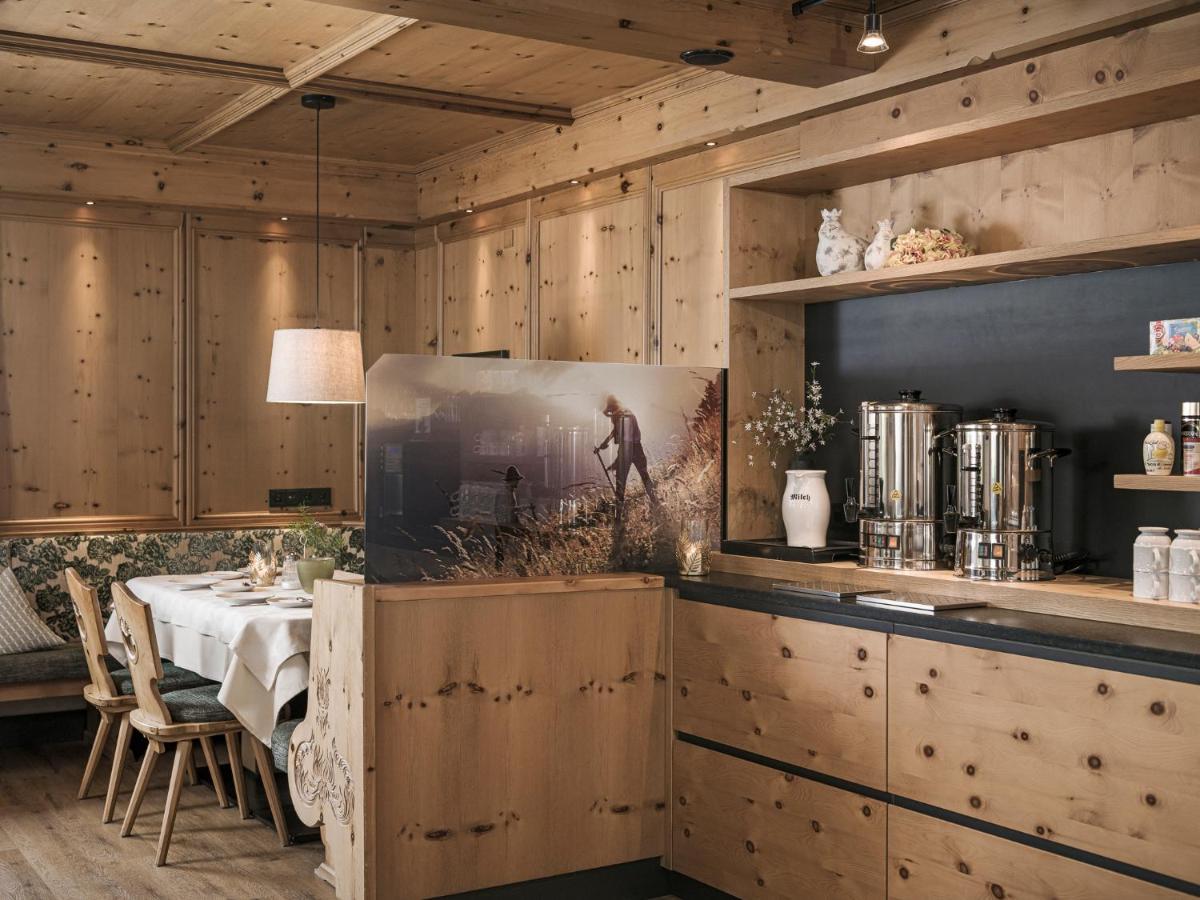 Hotel Garni Larcherhof 메이른호픈 외부 사진