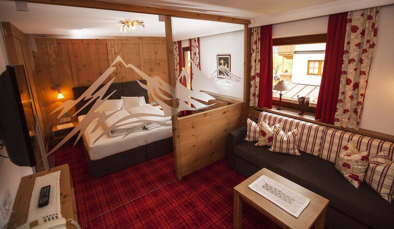 Hotel Garni Larcherhof 메이른호픈 외부 사진