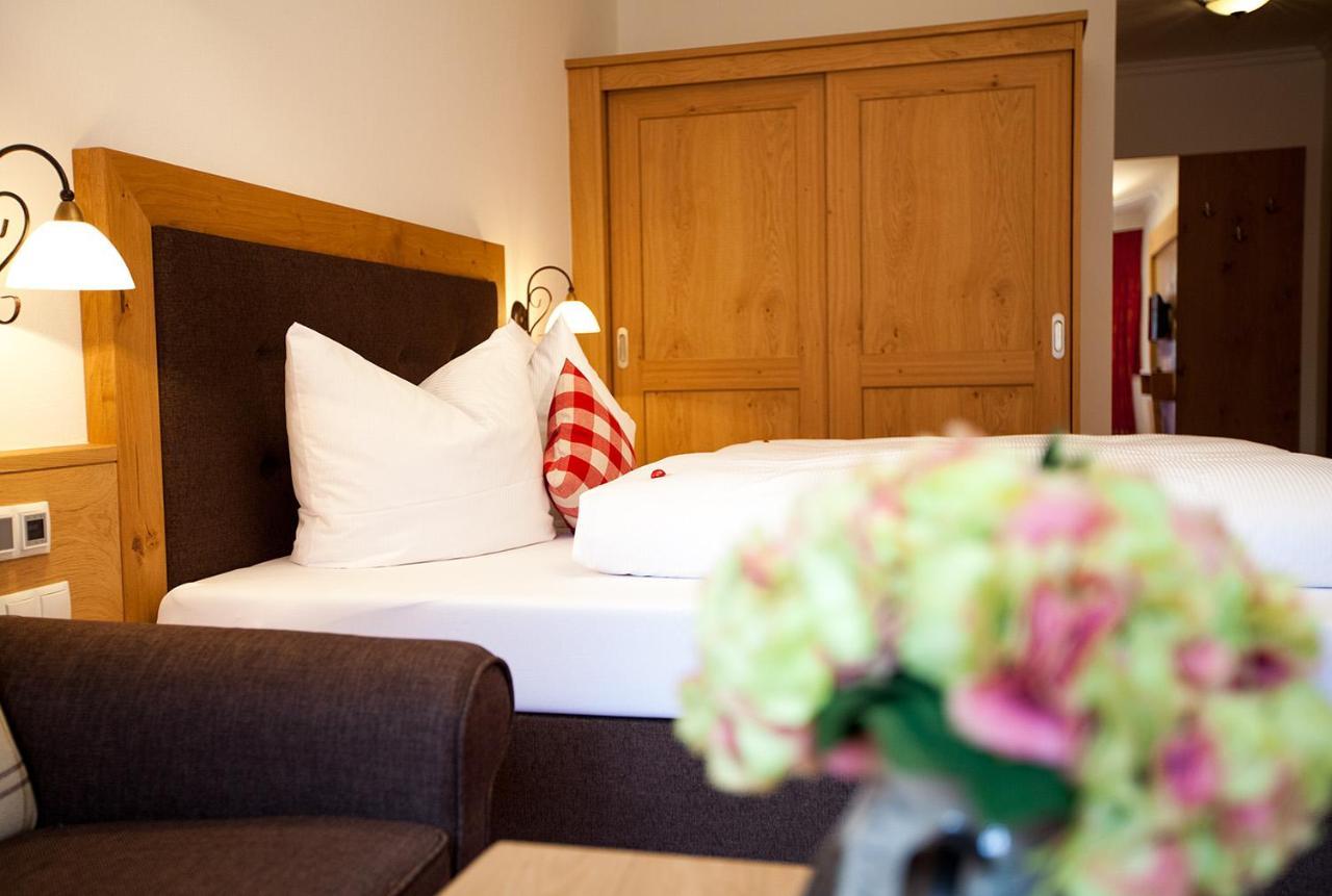 Hotel Garni Larcherhof 메이른호픈 외부 사진